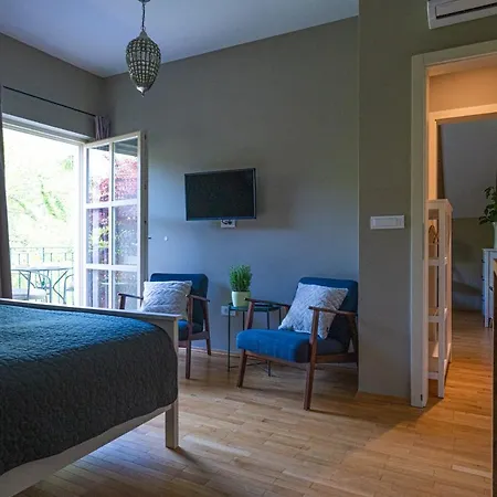 Paon Boutique 4*